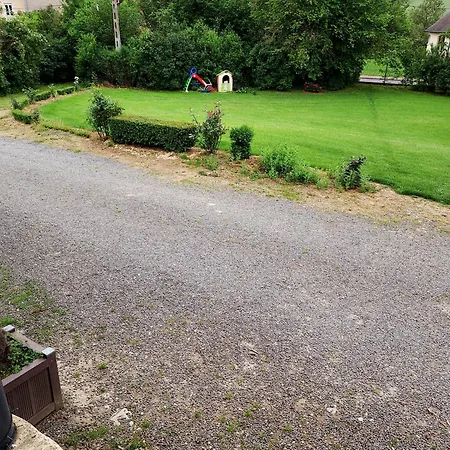 En Passant Par La Lorraine' فندق مبيت وإفطار 3*